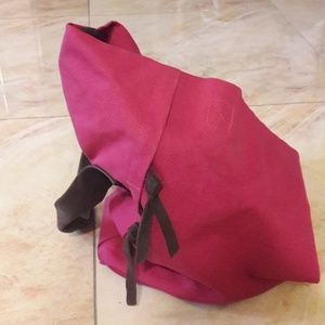Fushia/maroon canvas bag, designer, magnet + zip